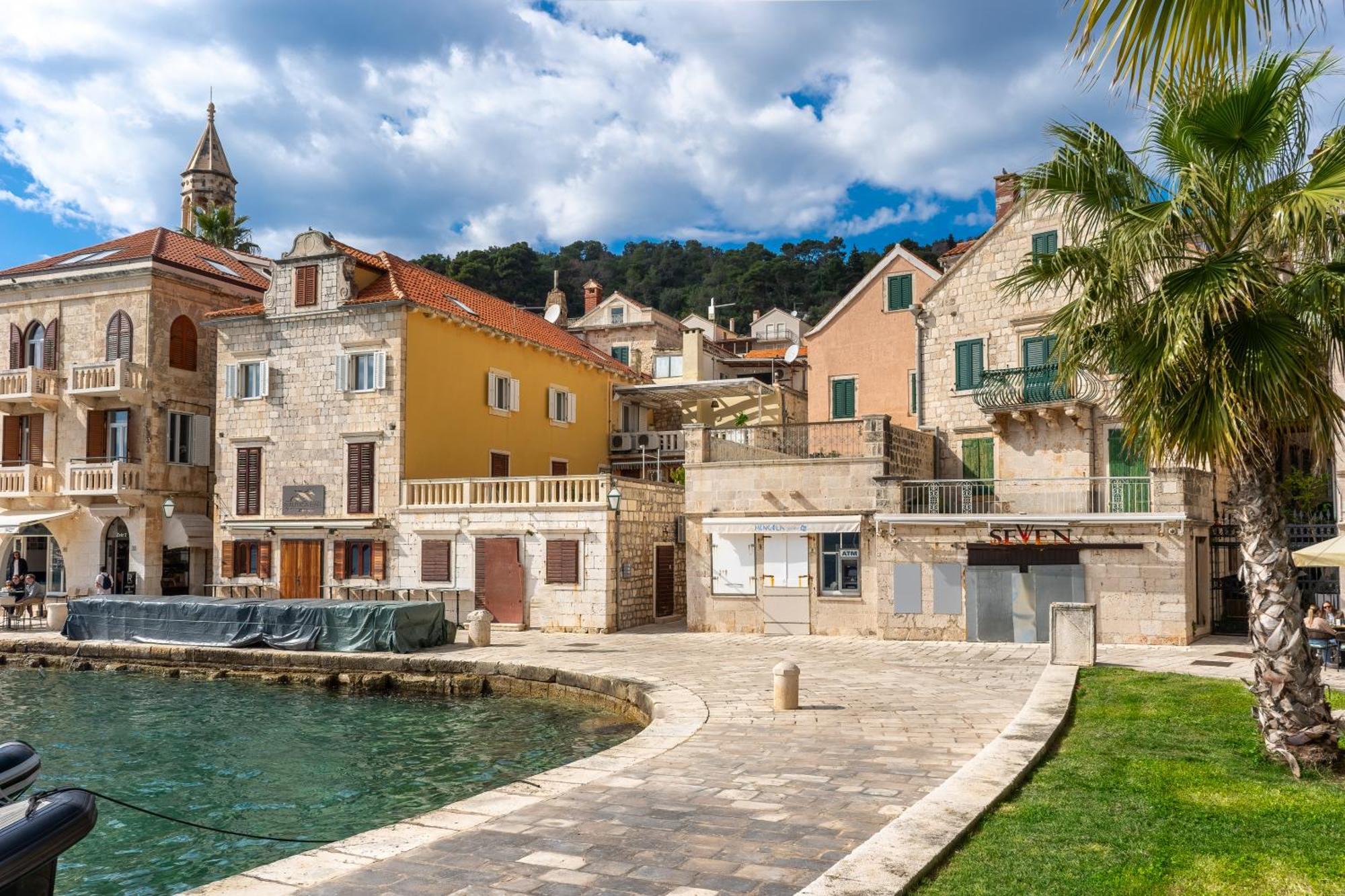 Riva Lavanda Hvar, Old Town Hvar Town Exteriör bild